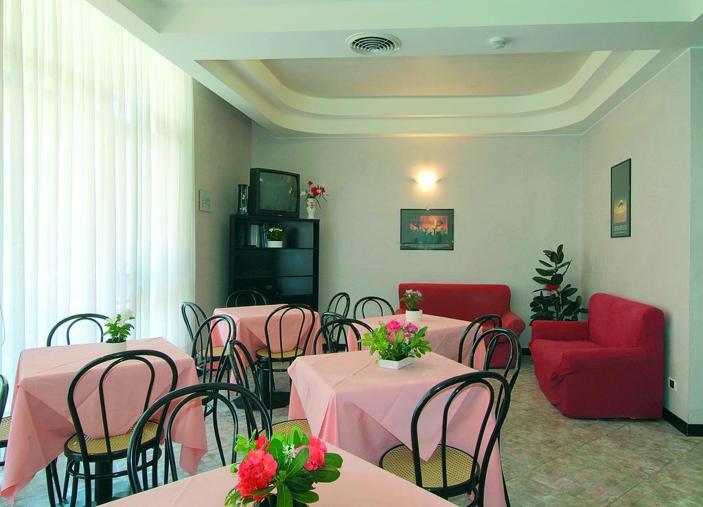Hotel Residence Margherita Tortoreto Buitenkant foto